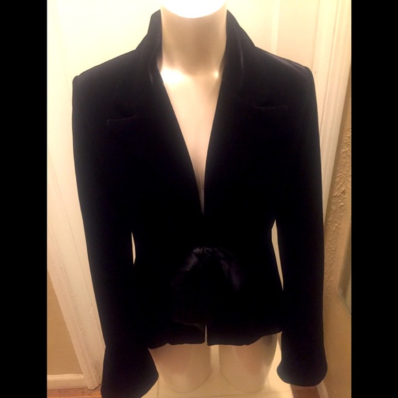 JS Collection Size 4 Elegant Jacket with Strap - Picture 1 of 11